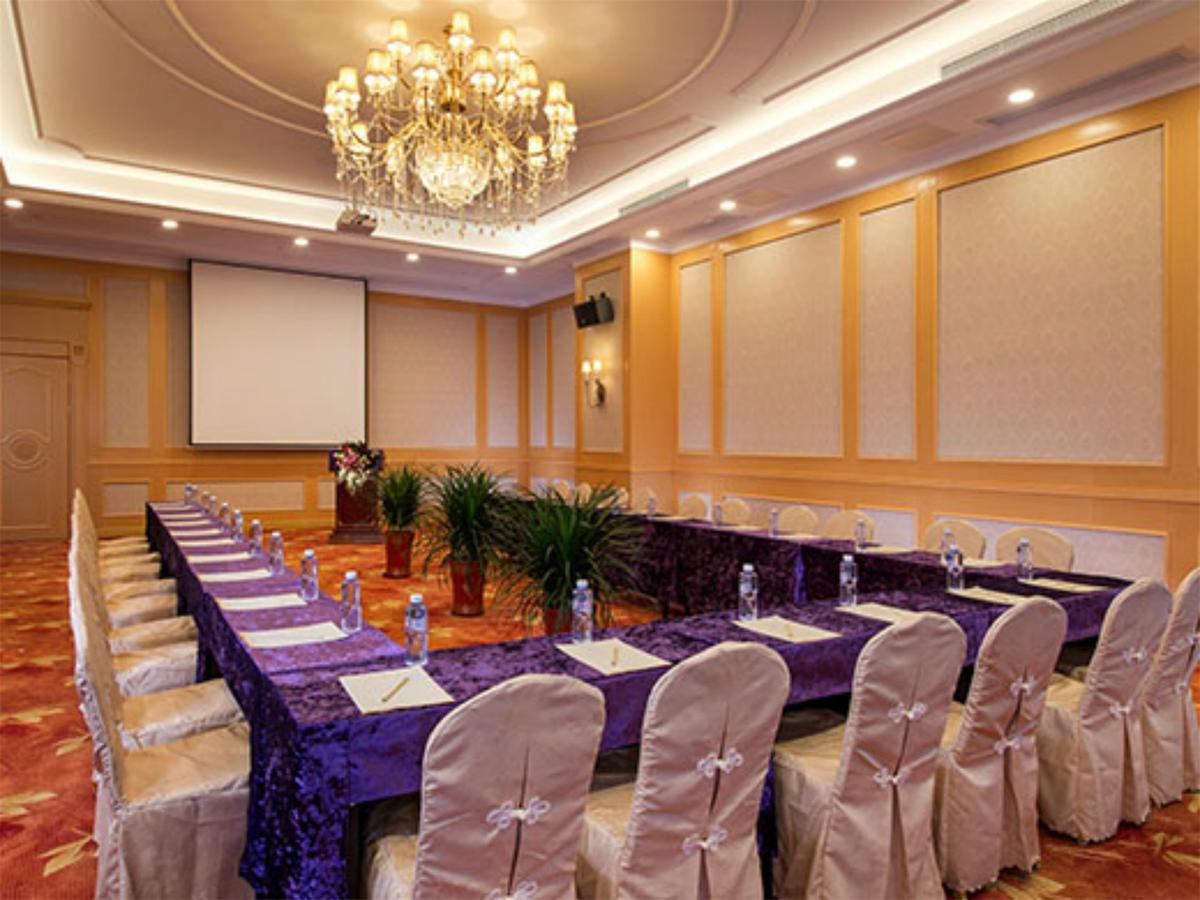 Vienna Hotel Guangzhou Airport Exteriér fotografie
