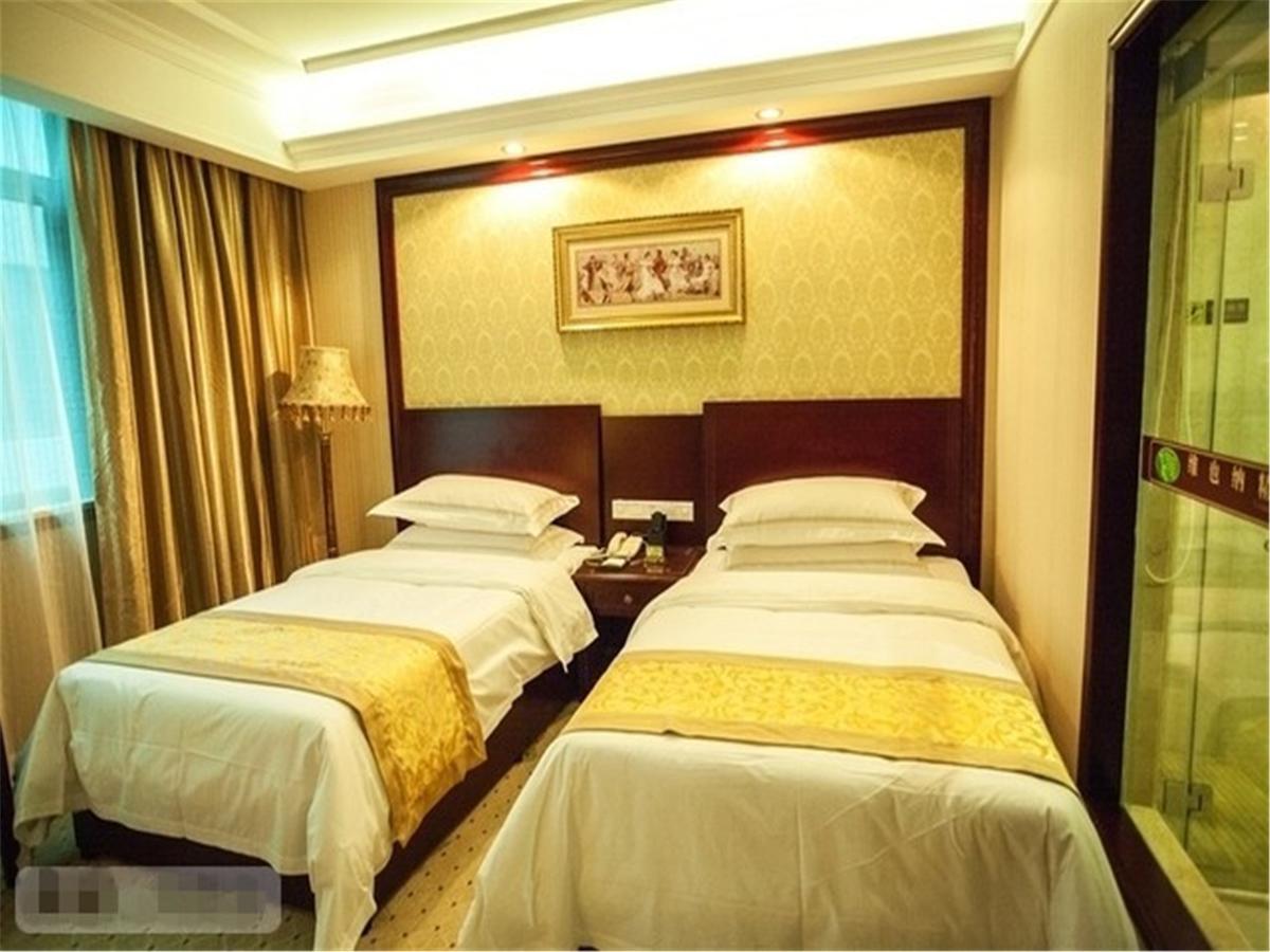Vienna Hotel Guangzhou Airport Exteriér fotografie
