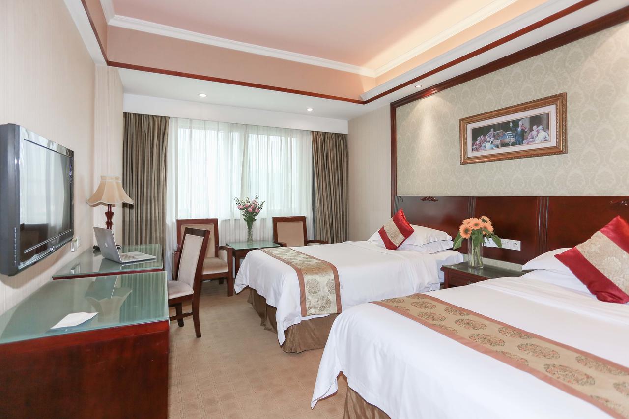 Vienna Hotel Guangzhou Airport Exteriér fotografie