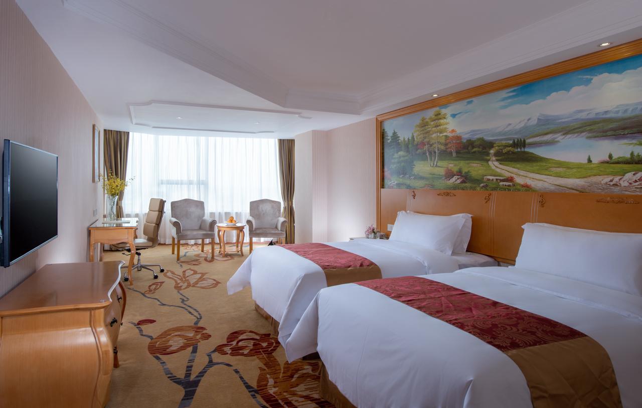 Vienna Hotel Guangzhou Airport Exteriér fotografie